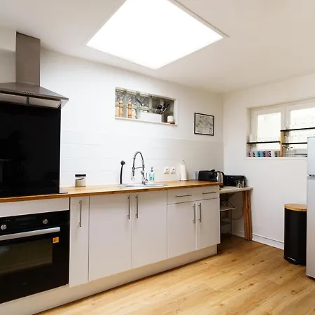 La Maison Pop, Centrale, Deco Branchee, Netflix *