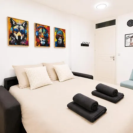 La Maison Pop I Parking Gratuit I Centre I 6 Personnes *