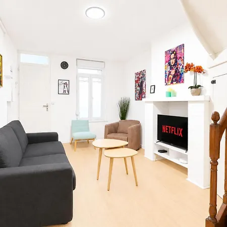 La Maison Pop I Parking Gratuit I Centre I 6 Personnes Hébergement de vacances Amiens