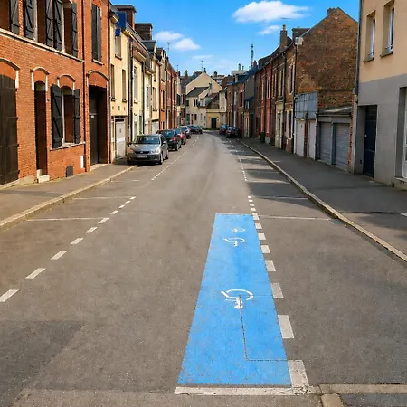 La Maison Pop I Parking Gratuit I Centre I 6 Personnes Hébergement de vacances *